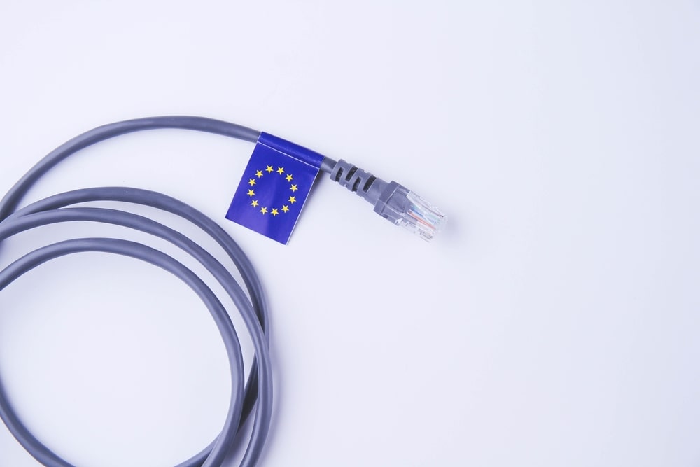 Wire With EU Flag